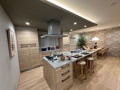 一条工務店[広島アスタ展示場]